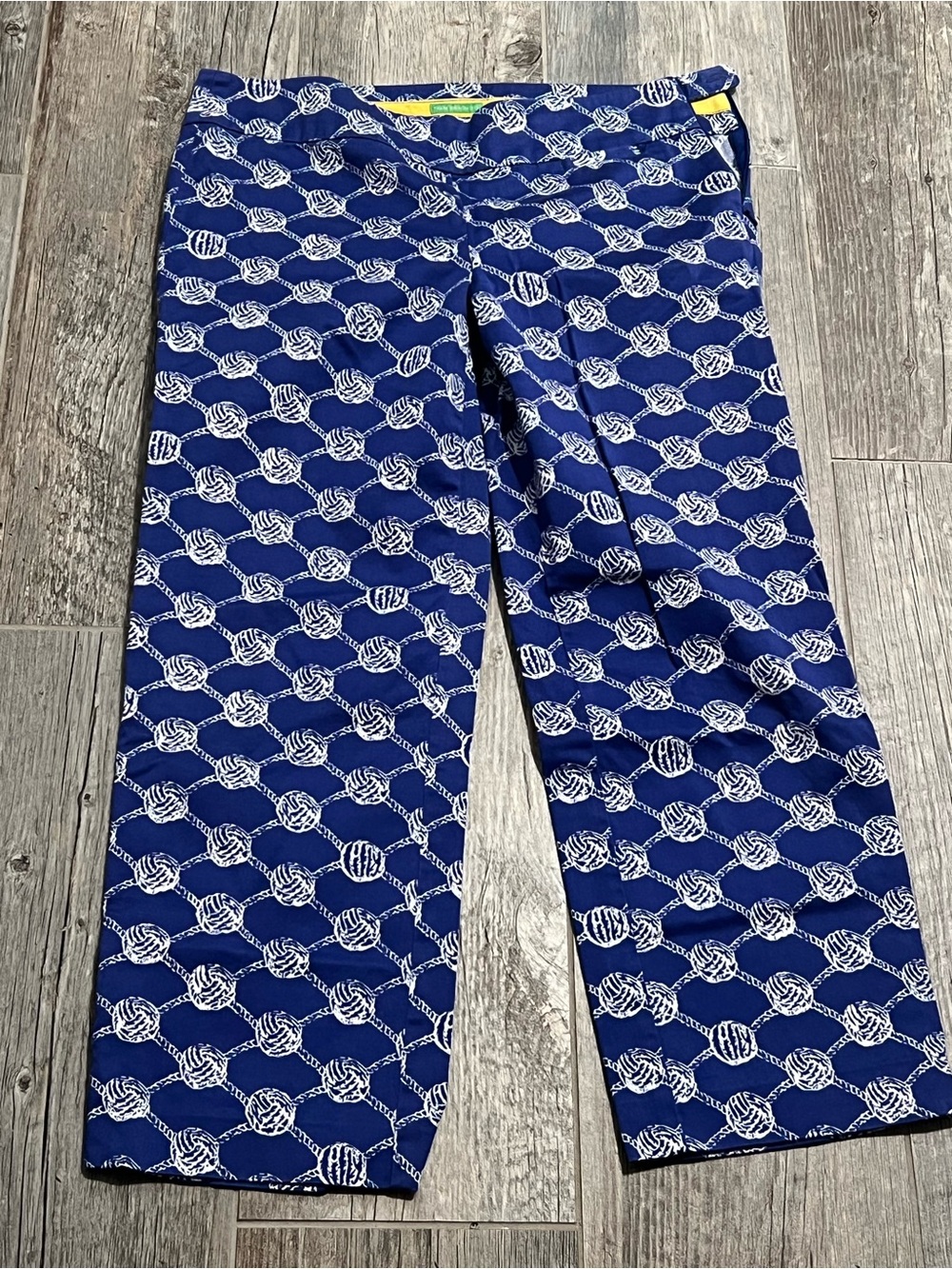 Lilly Pulitzer Blue & White Rope-Print Capris
